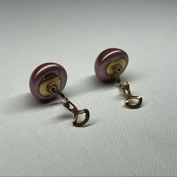 Vintage Purple Round Clip On Earrings - Picture 3 of 7